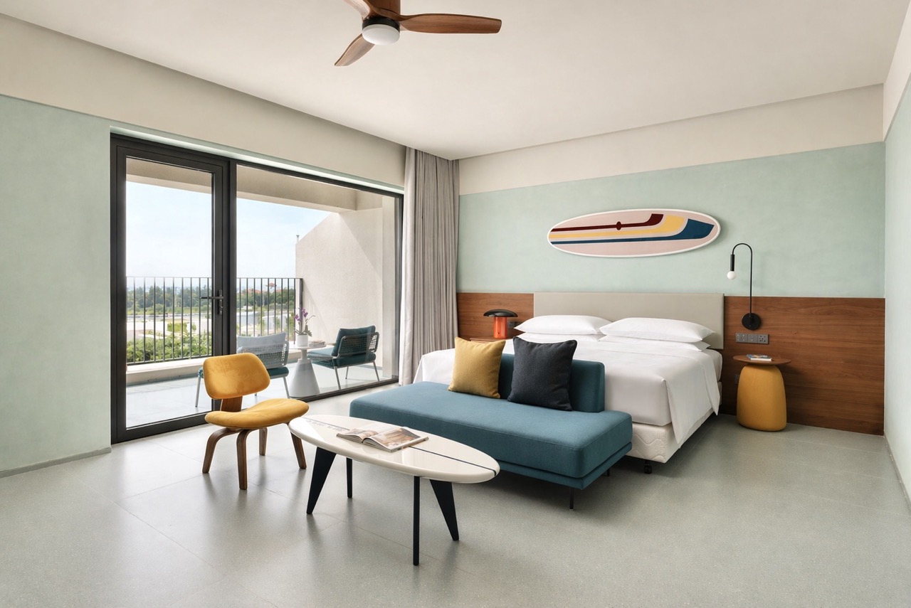 Ocean and Pool View Room